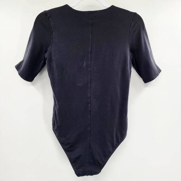 Everlane Black Snap Crotch One-piece Bodysuit Short-Sleeves Top Women's Size M - Picture 2 of 5